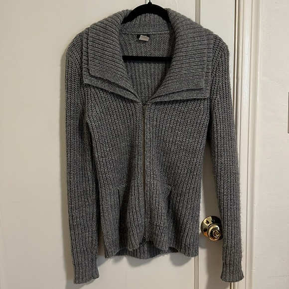 J. Crew Wool and Alpaca Blend Women’s Sweater Cardigan Size Small - Picture 3 of 13